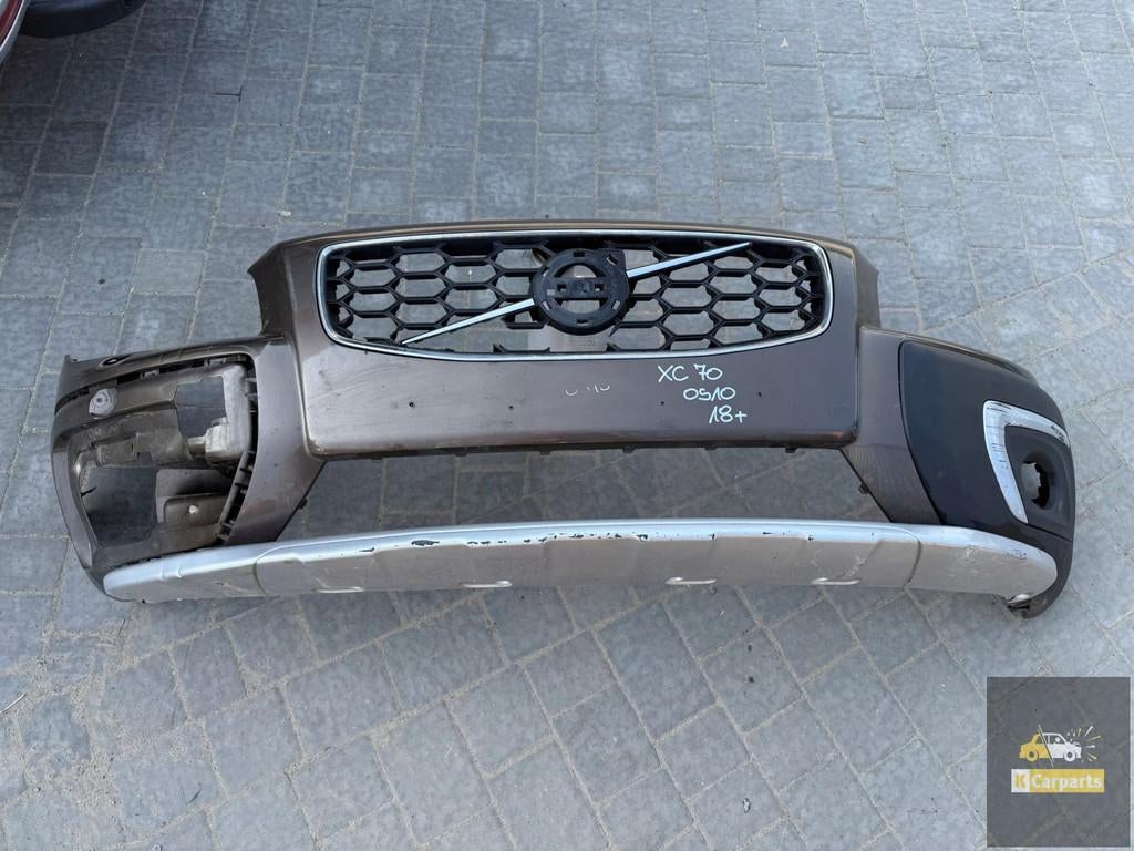 Pare-chocs avant Volvo XC70, Gunnar Engellaus vag 8
405 31  Gothenburg, SE, Pare-chocs, Info@volvocars.com, Volvo Car Corporation