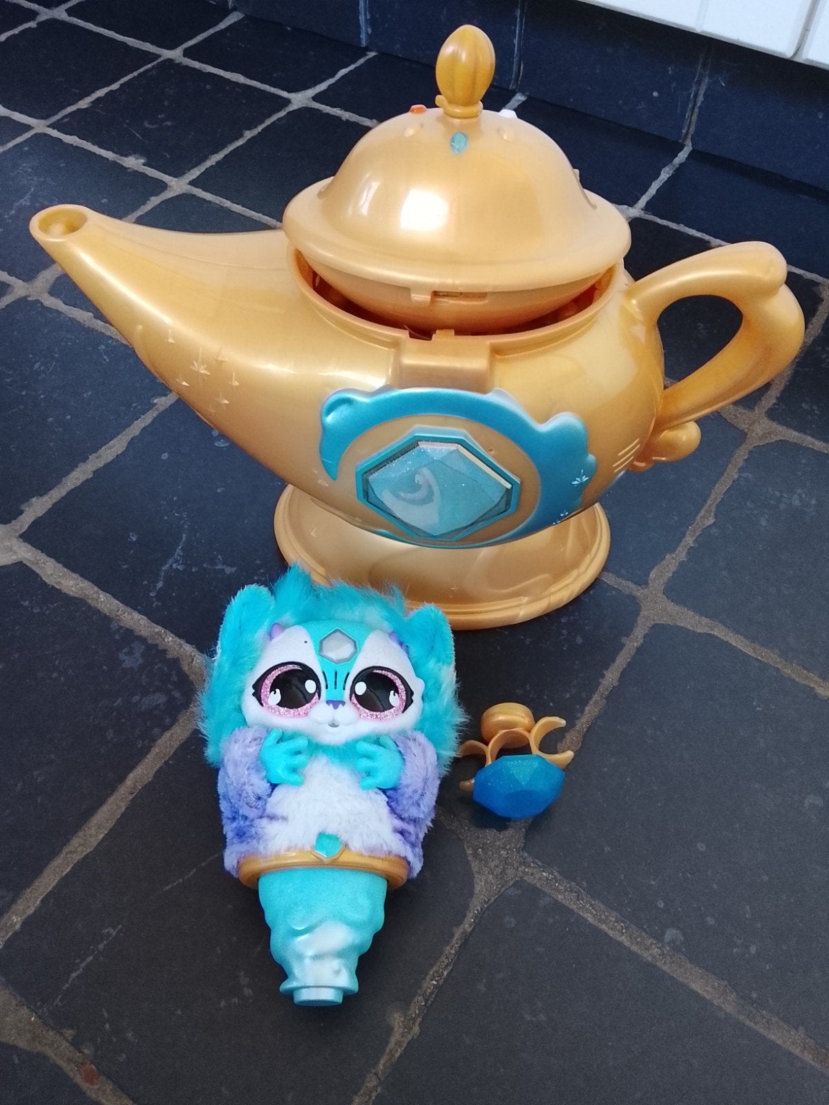 Magic Mixies Magische wonderlamp blauw, Ophalen of Verzenden, Zo goed als nieuw, Ontdekken, Met licht