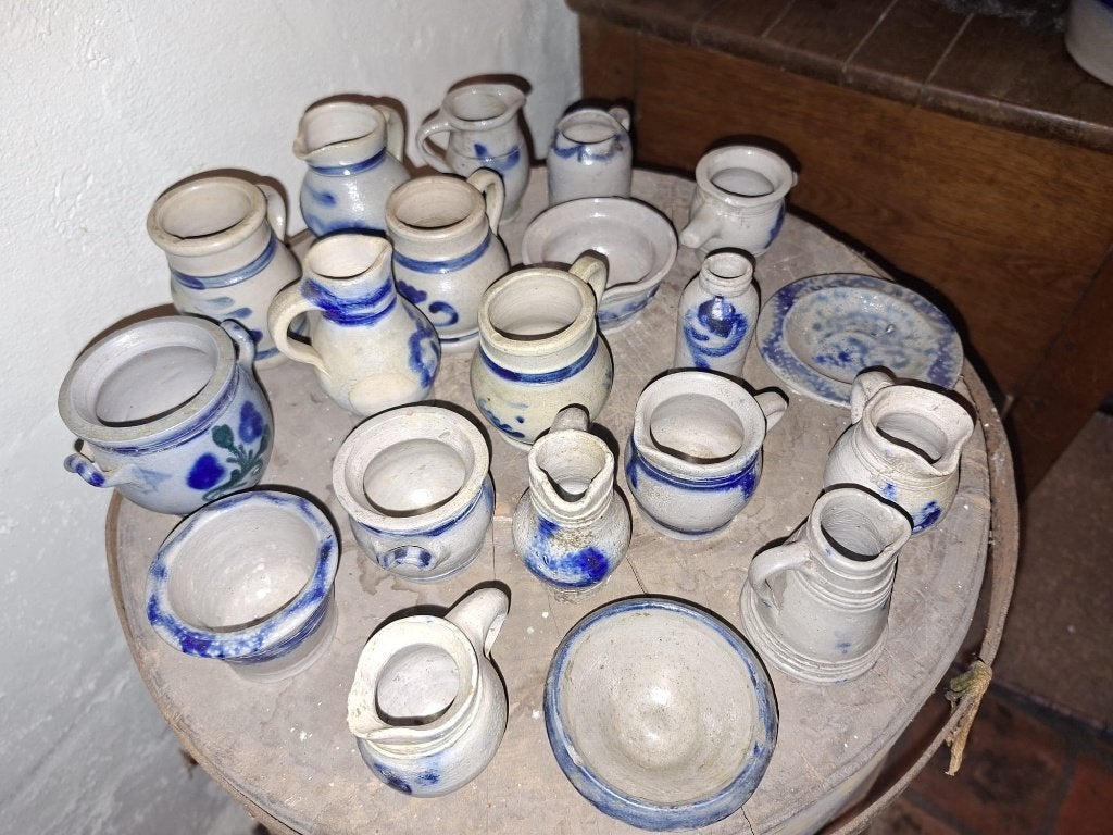 20 oude steengoed kruiken, begin 1900, Ophalen of Verzenden