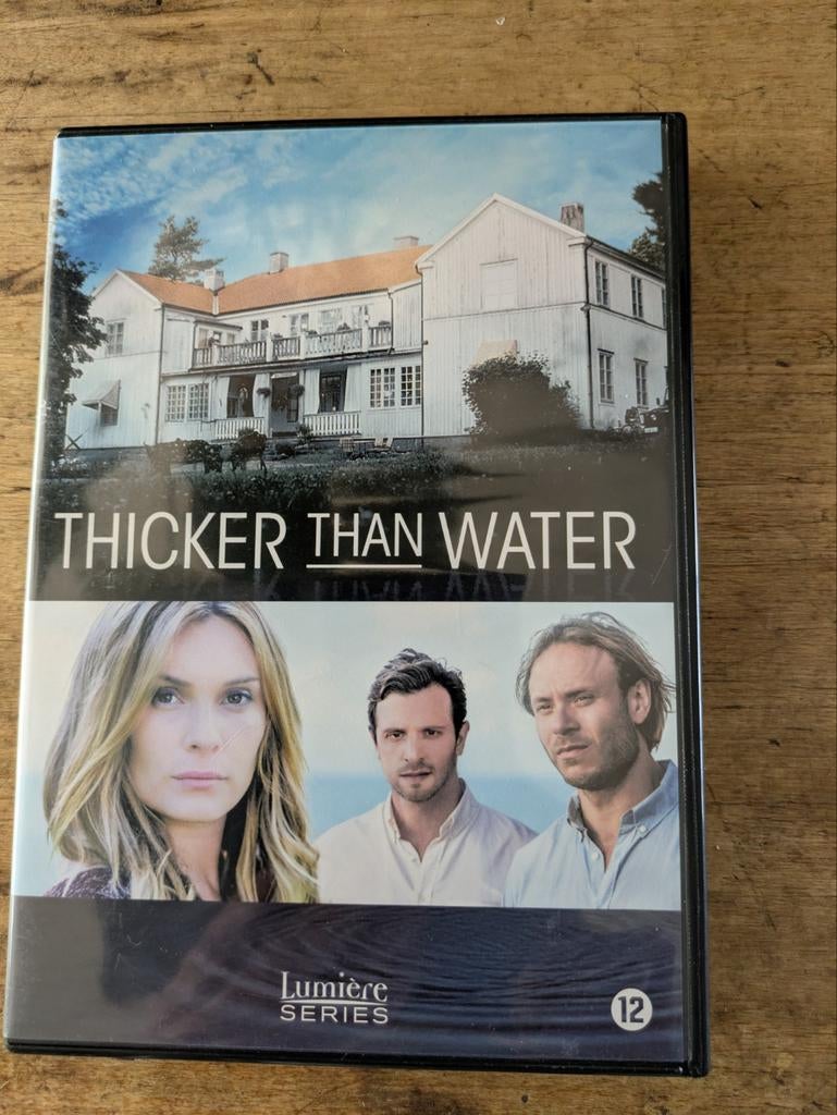 dvd box Thicker than water, Ophalen of Verzenden, Boxset