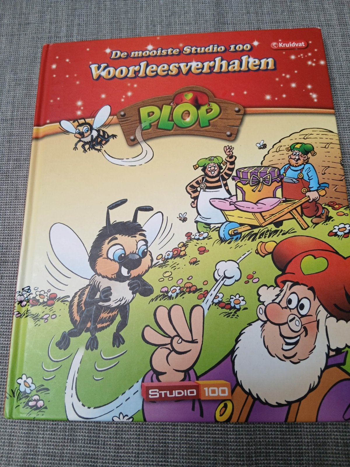 Voorleesverhalen van plop, Ophalen