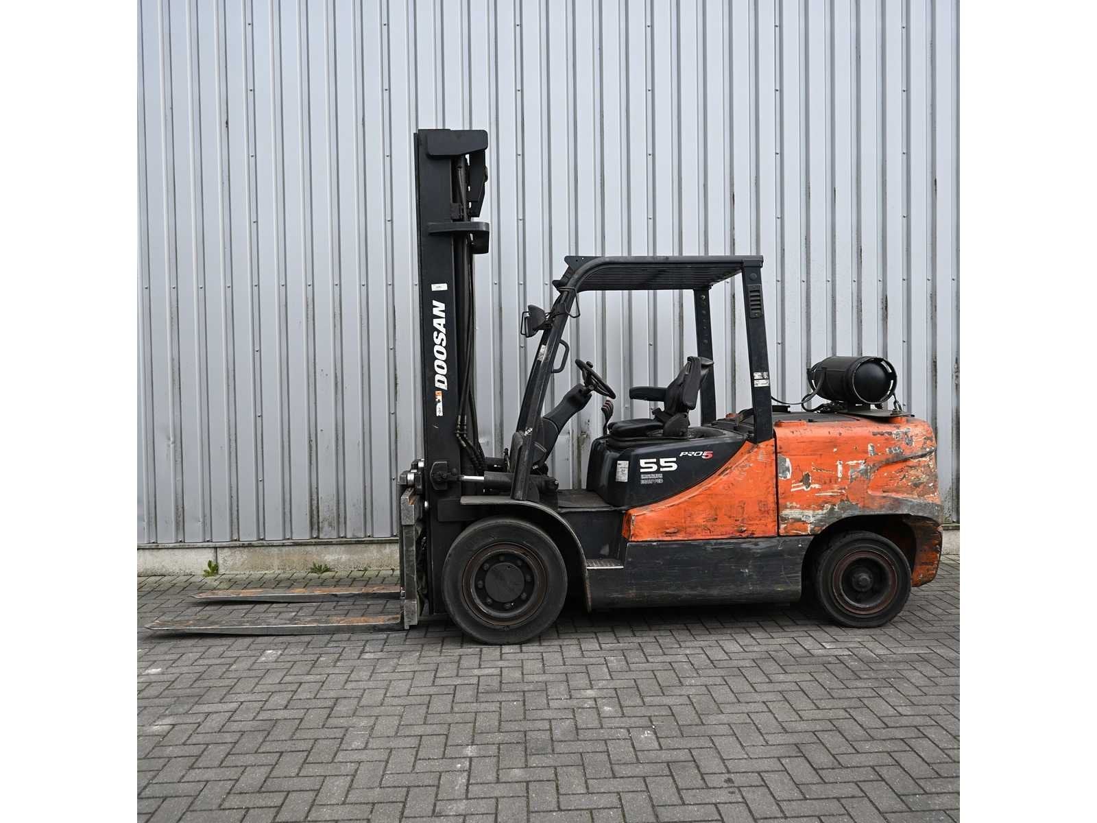 Doosan G55C-5 LPG Heftruck, Zakelijke goederen, LPG, Heftruck, Doosan