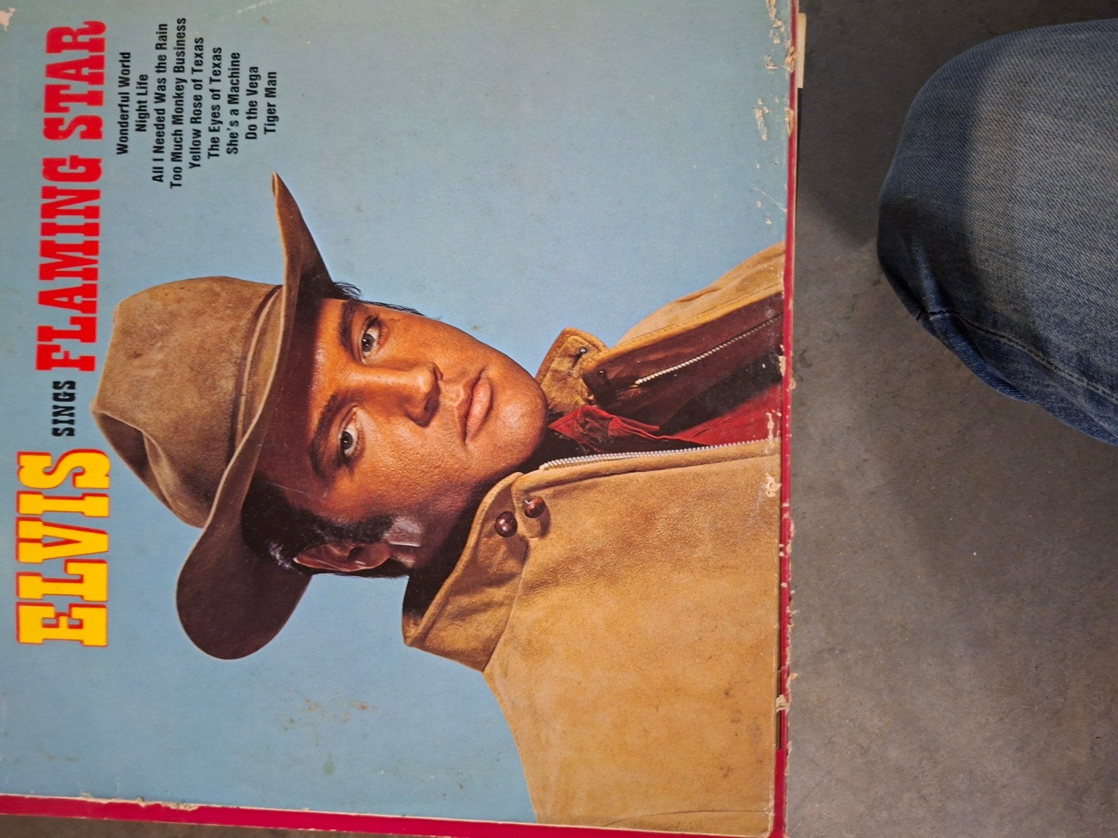 Beaucoup de disques d'Elvis, d'une grande valeur. Il y a enc, Collections, Musique, Artistes & Célébrités, Enlèvement ou Envoi