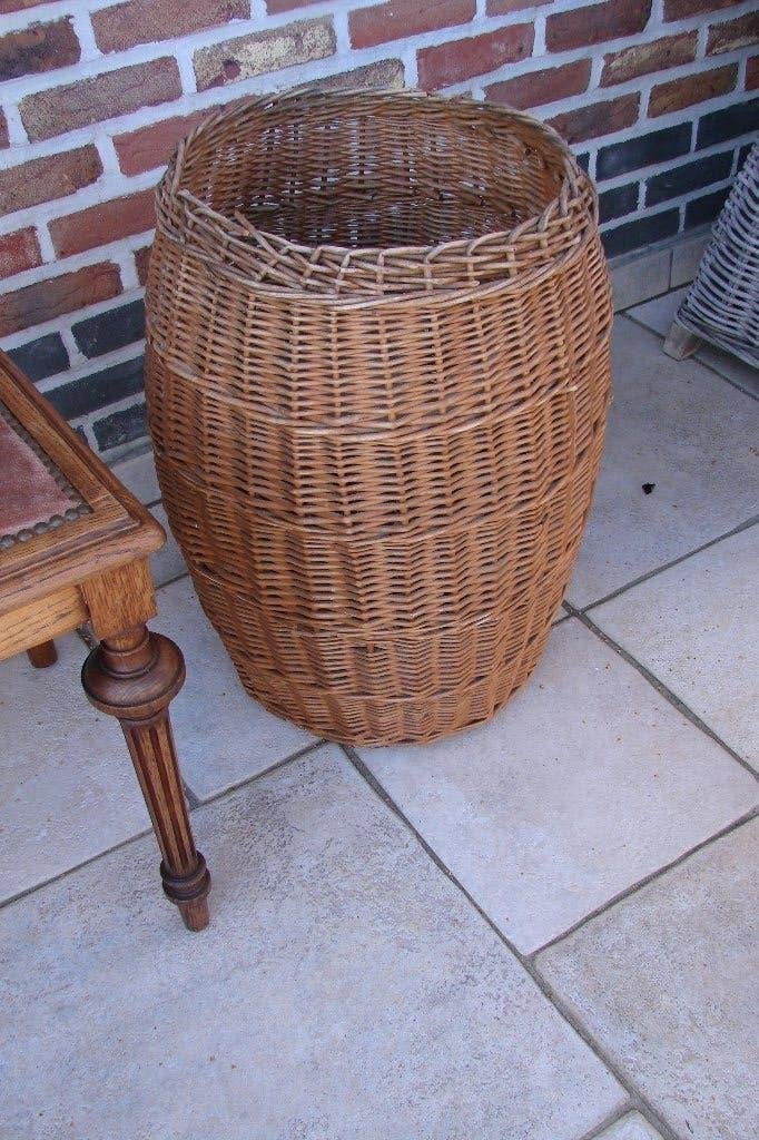 2 rieten manden, Ophalen, Gebruikt, Met deksel, Mand