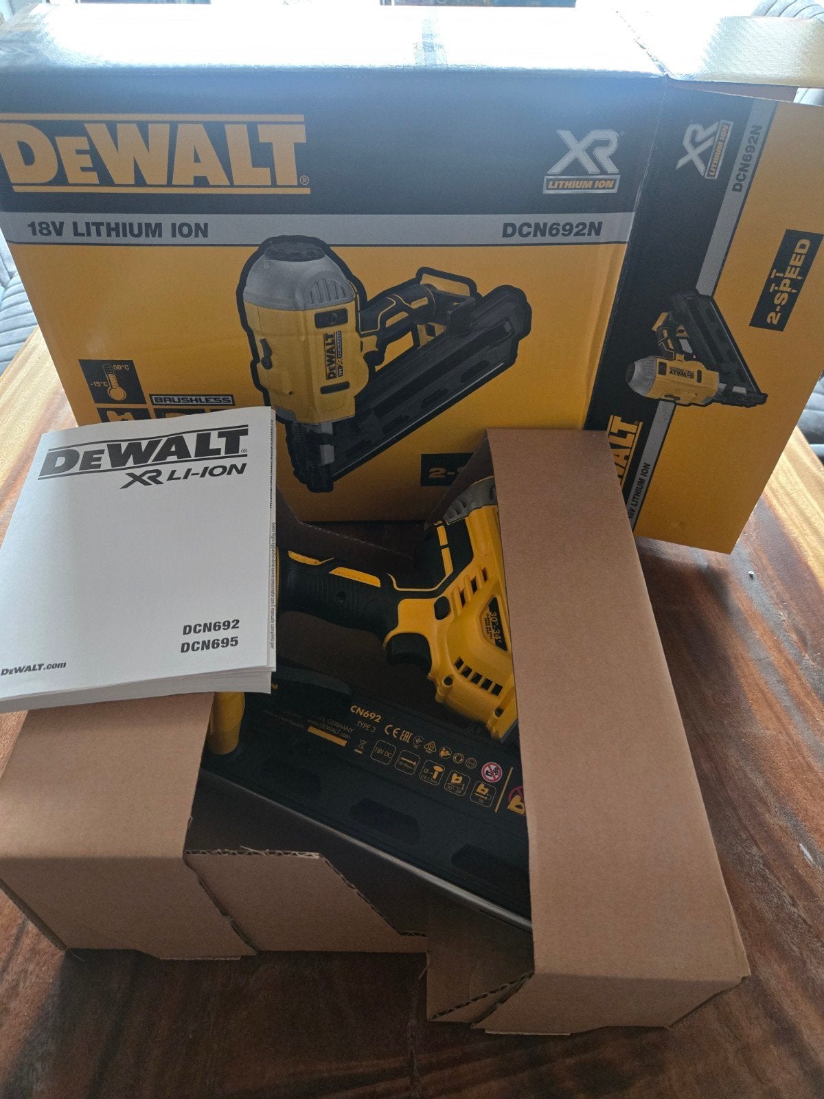 Dewalt dcn692n constructie tacker spijkerpistool, Enlèvement ou Envoi