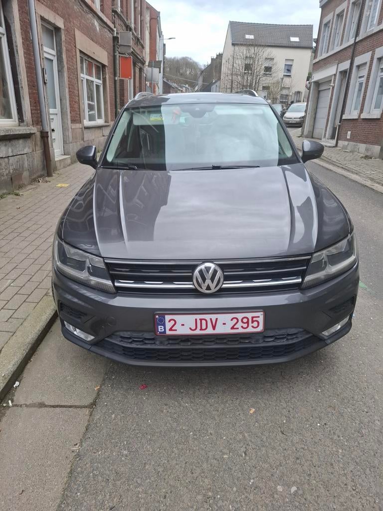 vw tiguan 10/2017. diesel. manuel. 185000. 15000€, Autos, Volkswagen, Particulier, Tiguan, ABS, Phares directionnels, Régulateur de distance