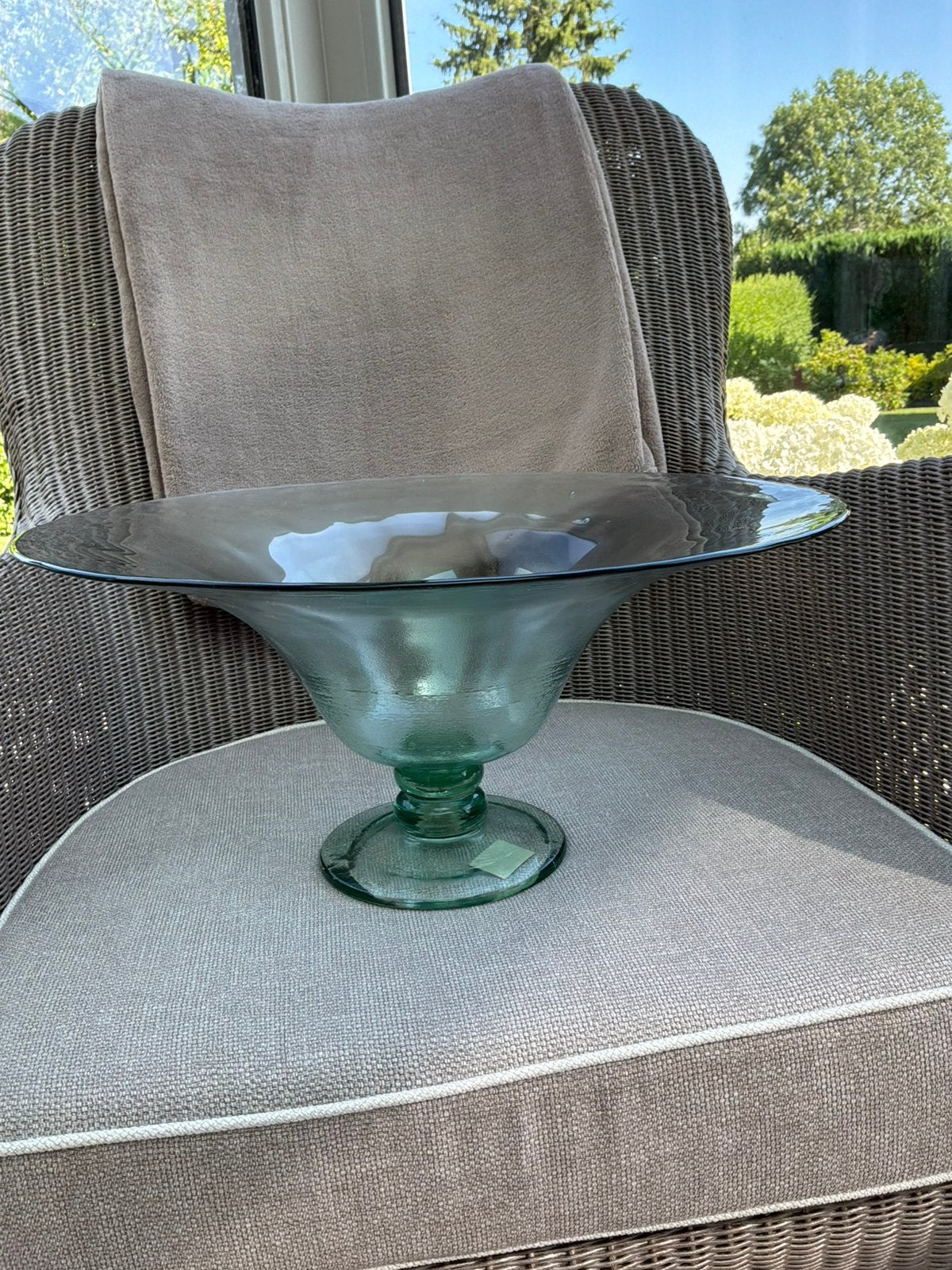 Vasque en verre sur pied, Enlèvement, Comme neuf, Verre