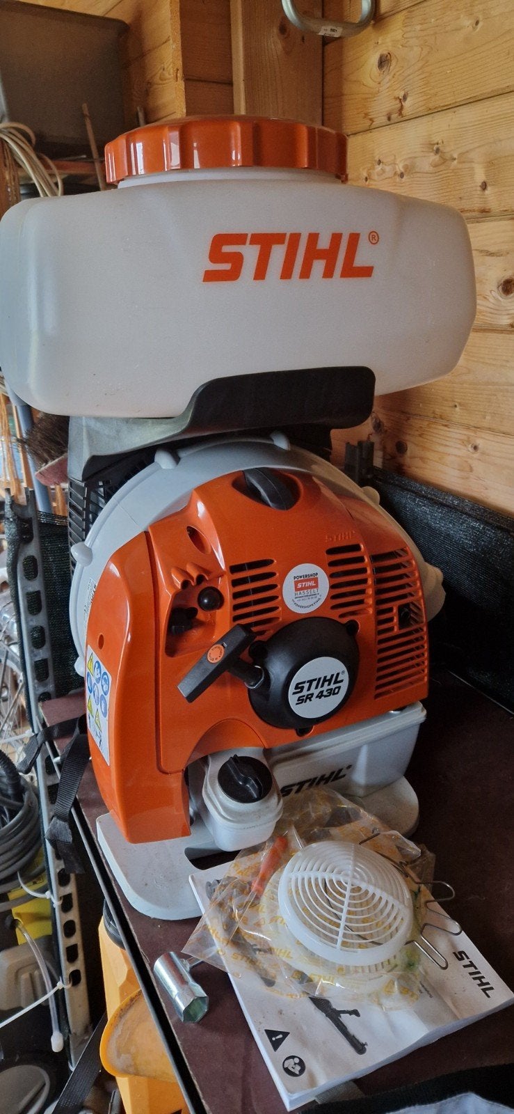 Stihl sproeier bladblazer, Ophalen