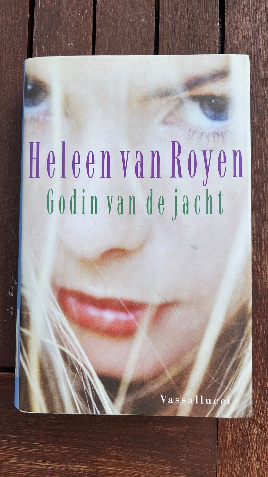 Godin van de jacht - Heleen van Royen, Ophalen, Gelezen