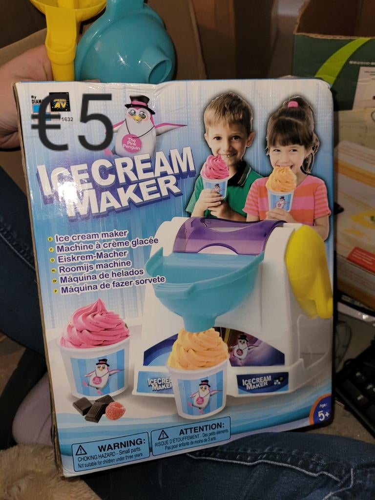 Ijsmaker, Elektronische apparatuur, Ophalen, Zo goed als nieuw, Zelfvriezend