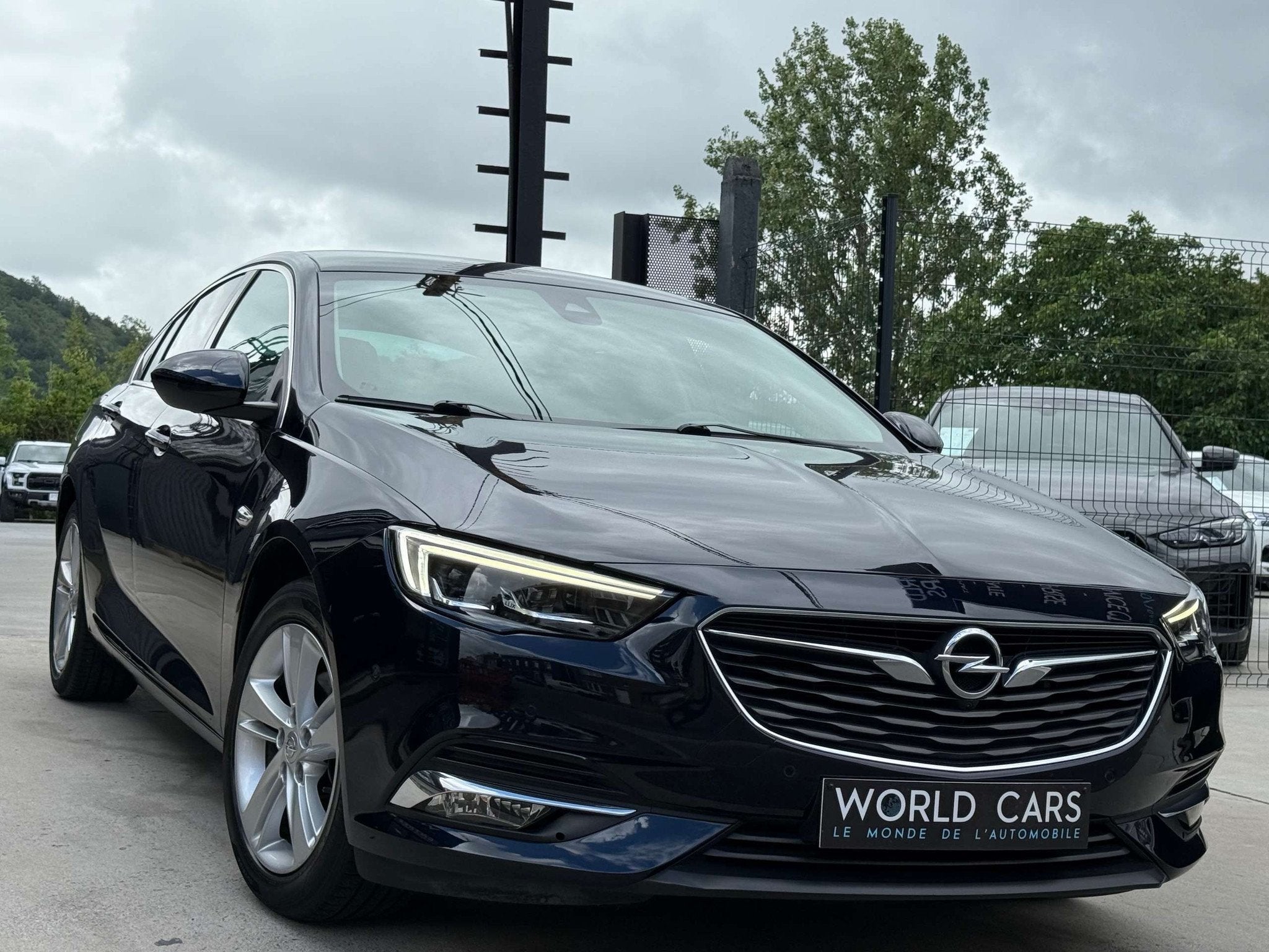 Opel Insignia Grand Sport 1.6 CDTI - COCKPIT - NAVIGATION -, Auto's, Gebruikt, 4 cilinders, 136 pk, Zwart