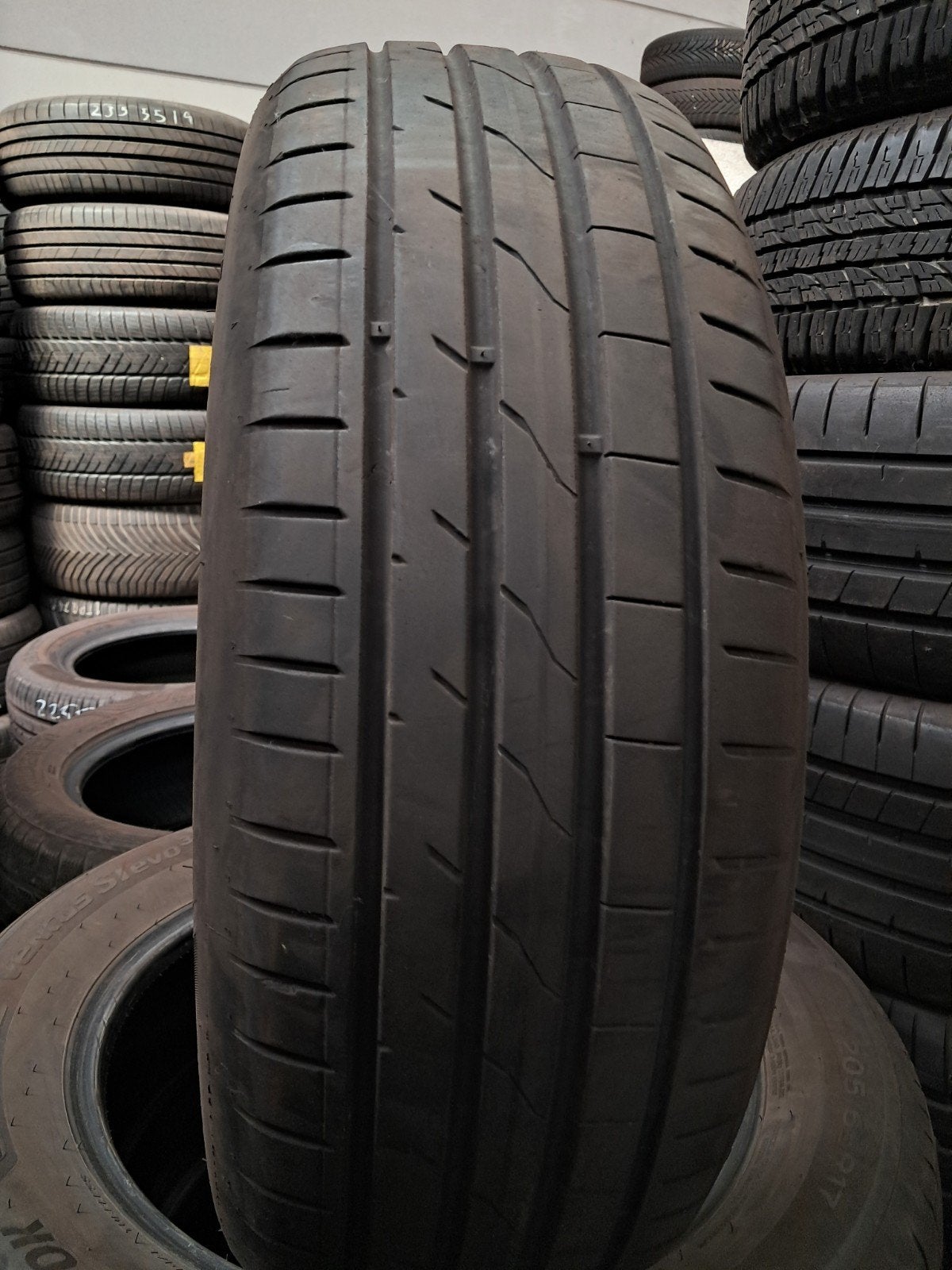 2056517 205/65/17 205/65r17 Hankook d'été, Enlèvement