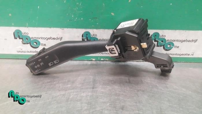 Commutateur feu clignotant d'un Volkswagen Touran (Touran 03, Volkswagen, -, 3 mois de garantie, Utilisé