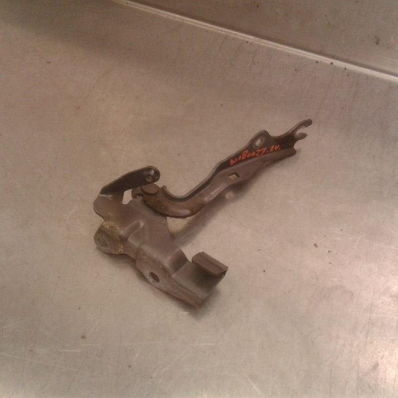 MOTORKAPSCHARNIER Mazda 5 (CR19) (01-2004/05-2010), Auto-onderdelen, Gebruikt, Mazda