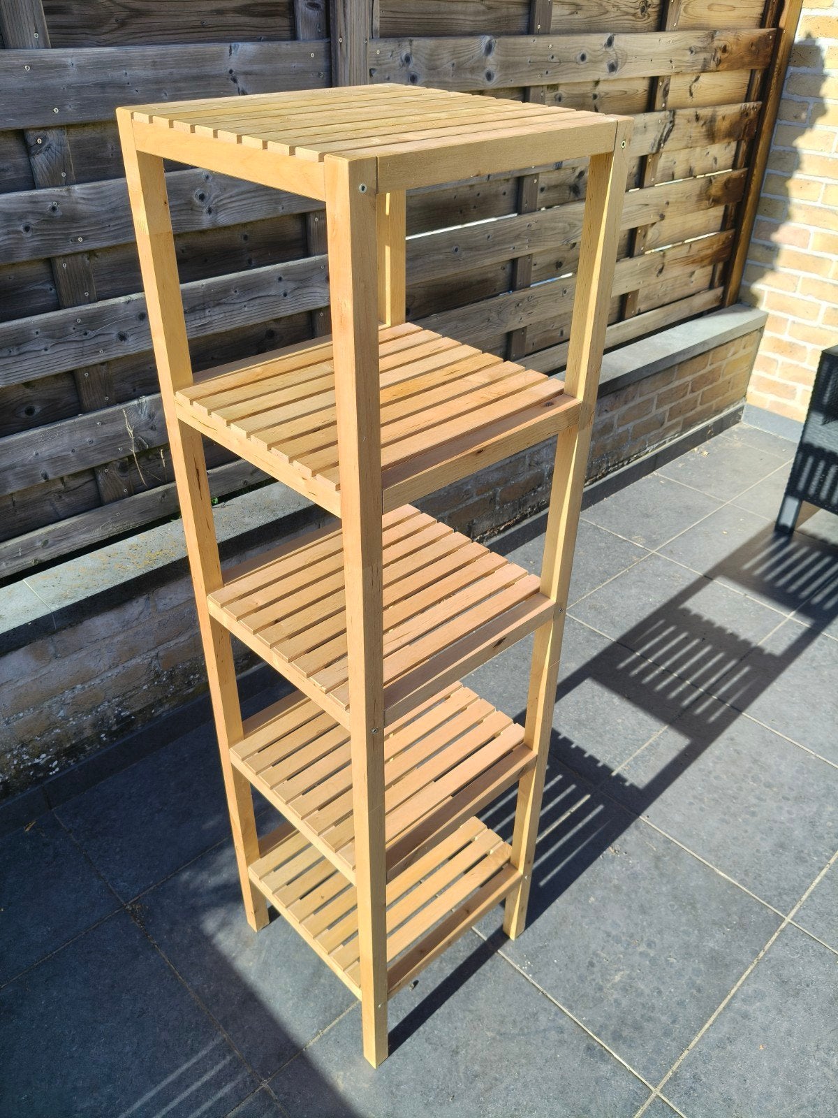 Houten stellingenkast, Ophalen