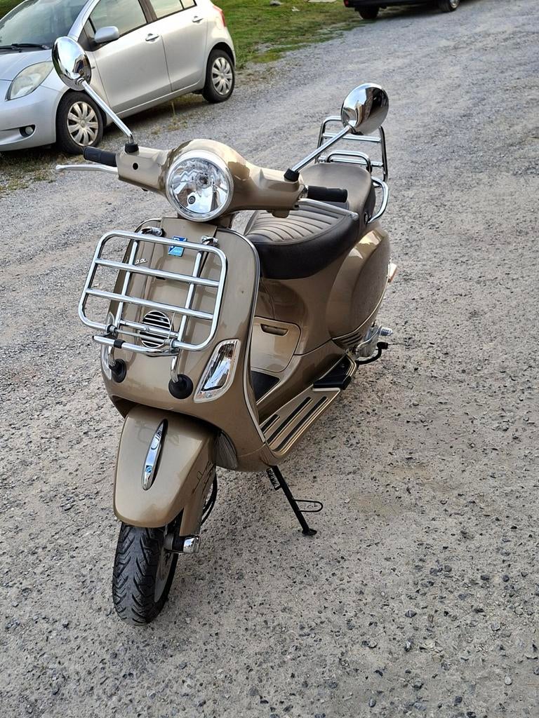 Vespa 50lx, Fietsen en Brommers