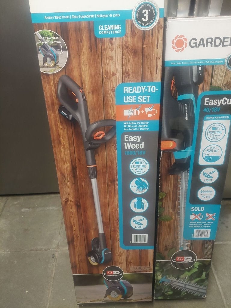 Lot taille haie et nettoyeur de joints, Enlèvement ou Envoi, Neuf, Batterie, Gardena