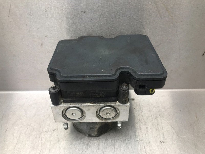 ABS POMP ABS Toyota GT 86 (ZN) (|2265106452|0265956058|), Gebruikt, Toyota