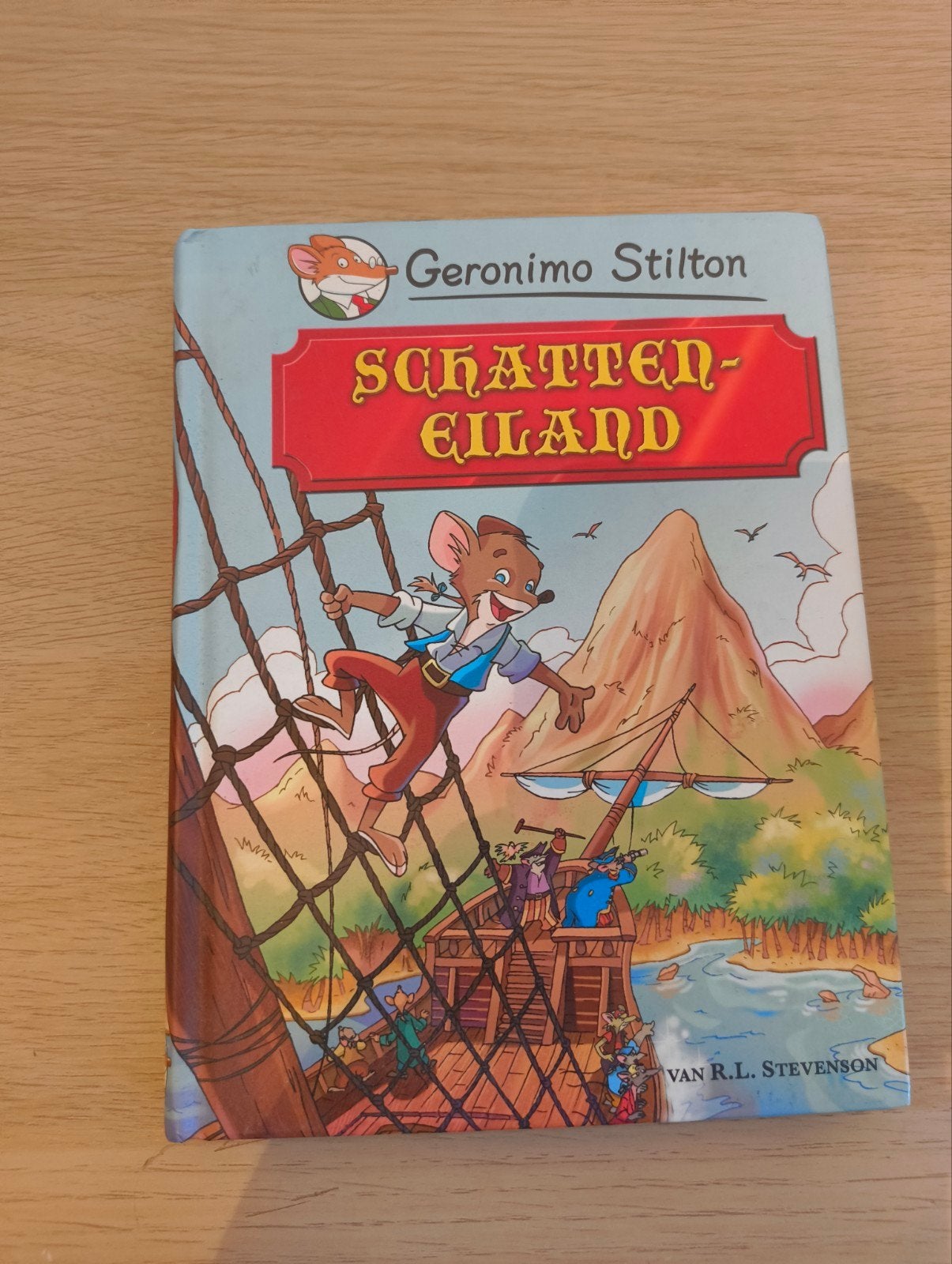 Schateiland, Boeken, Geronimo Stilton, Ophalen of Verzenden, Zo goed als nieuw, Sprookjes