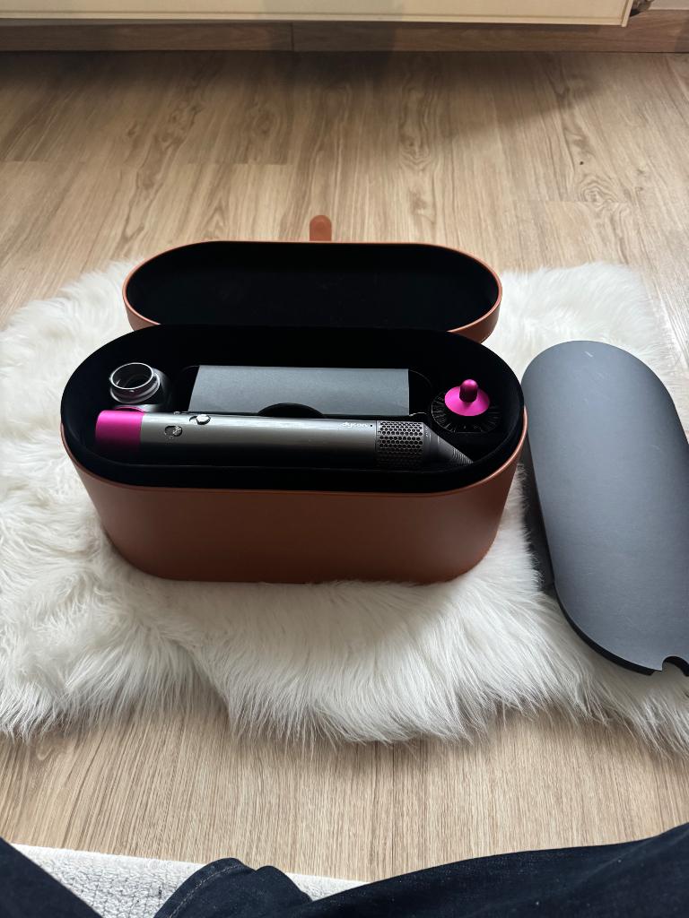 Dyson airwrap, Ophalen, Zo goed als nieuw