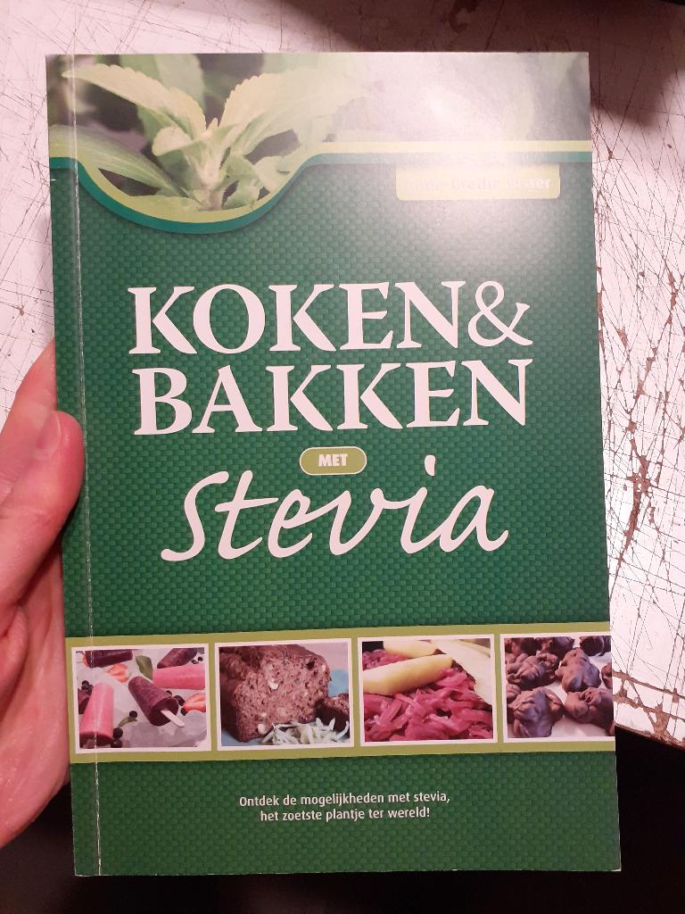 Livre de recettes de cuisine et de pâtisserie à la stévia, Livres, Enlèvement ou Envoi, Comme neuf, Autres types, Autres régions