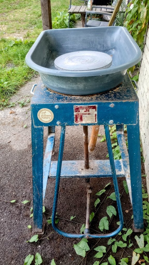 poterie à plateau tournant, Enlèvement, Utilisé