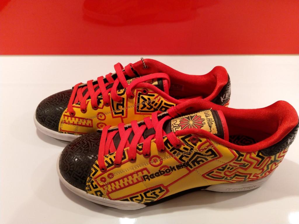 Sneakers Keith Haring X Reebok  jaunes/rouges taille 40.5, Vêtements | Hommes, Chaussures, Neuf, Enlèvement ou Envoi, Autres couleurs
