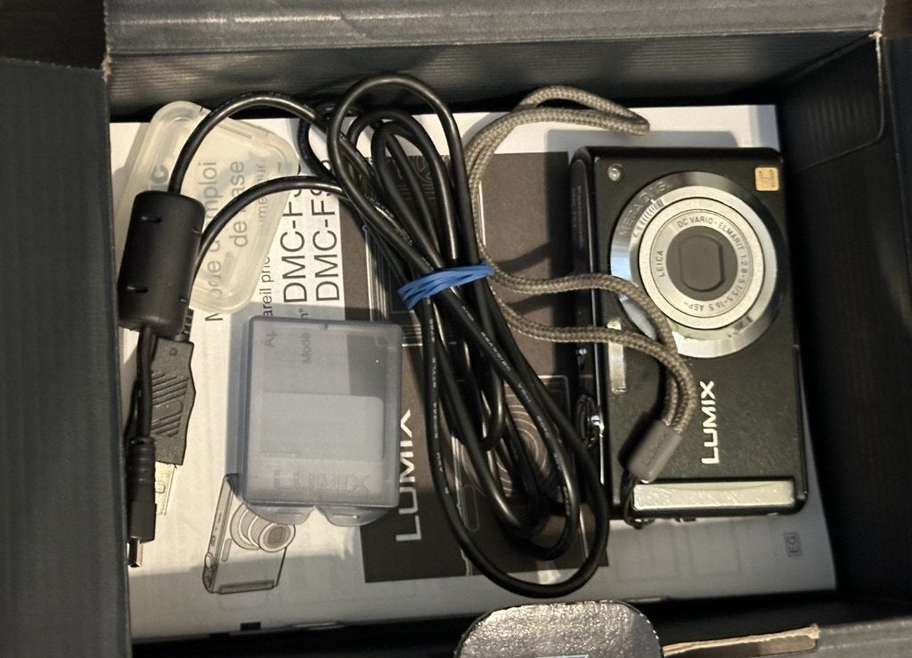 fototoestel - camera PANASONIC LUMIX FS3 Black, Ophalen of Verzenden, Oplader, Panasonic
