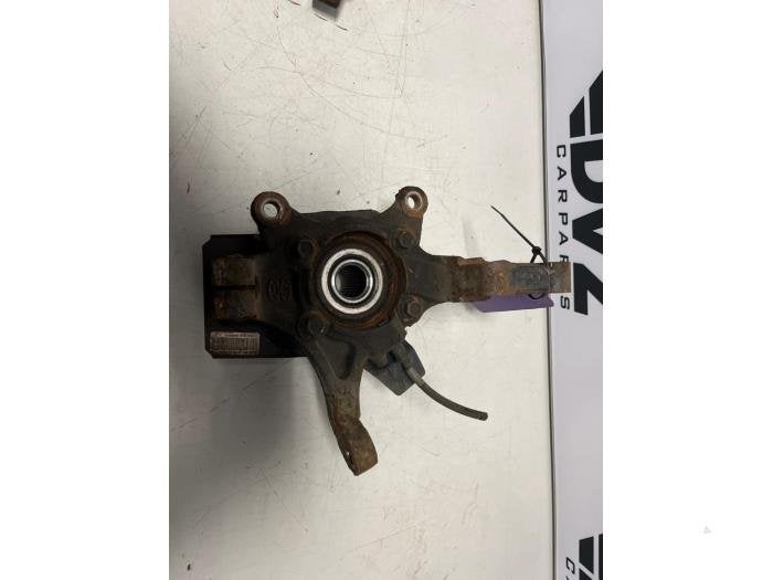 Fusee houder rechts-voor van een Hyundai I30, -, 3 mois de garantie, Utilisé, Hyundai
