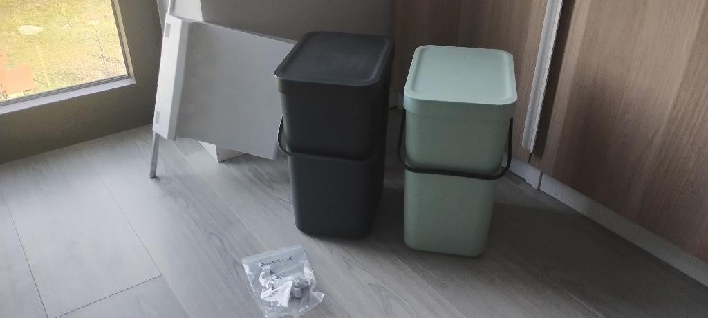 Double poubelle Brabantia Sort & Go Built-in 2 x 12 L, 10 à 20 litres, Synthétique, Enlèvement, Utilisé