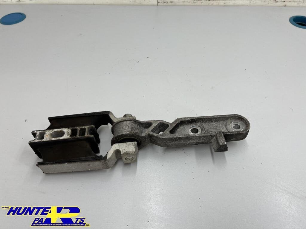 Motorsteun links Volvo XC90 II ('14-'22) 31359890, Gebruikt, Ophalen of Verzenden, Volvo, Volvo