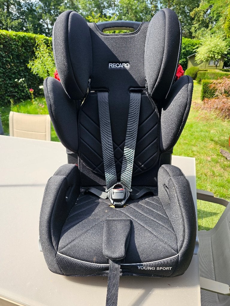 Recaro autostoel 9 tot 36 kg, Kinderen en Baby's, Autostoeltjes, Autogordel, Zijbescherming, Zo goed als nieuw, 9 t/m 36 kg
