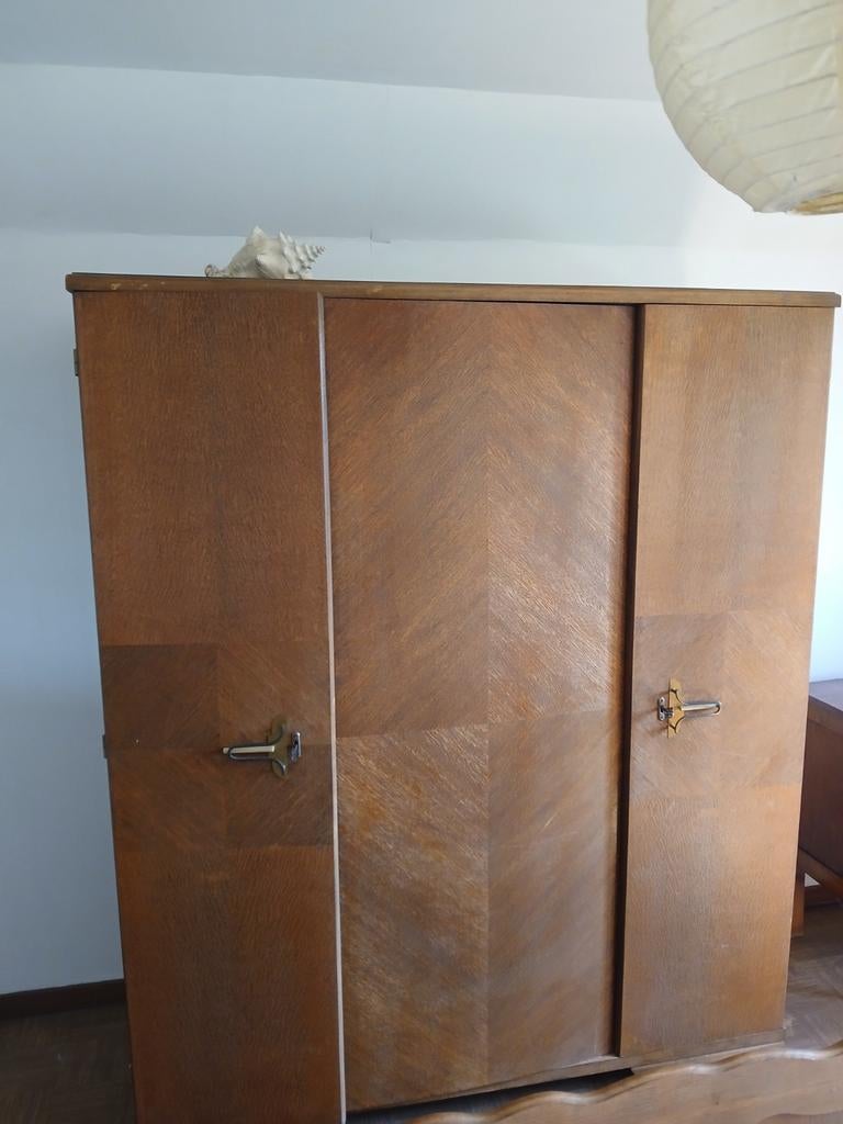 Garde -  robes , penderie vintage en bois foncé, Maison & Meubles, Armoires | Penderies & Garde-robes, Enlèvement