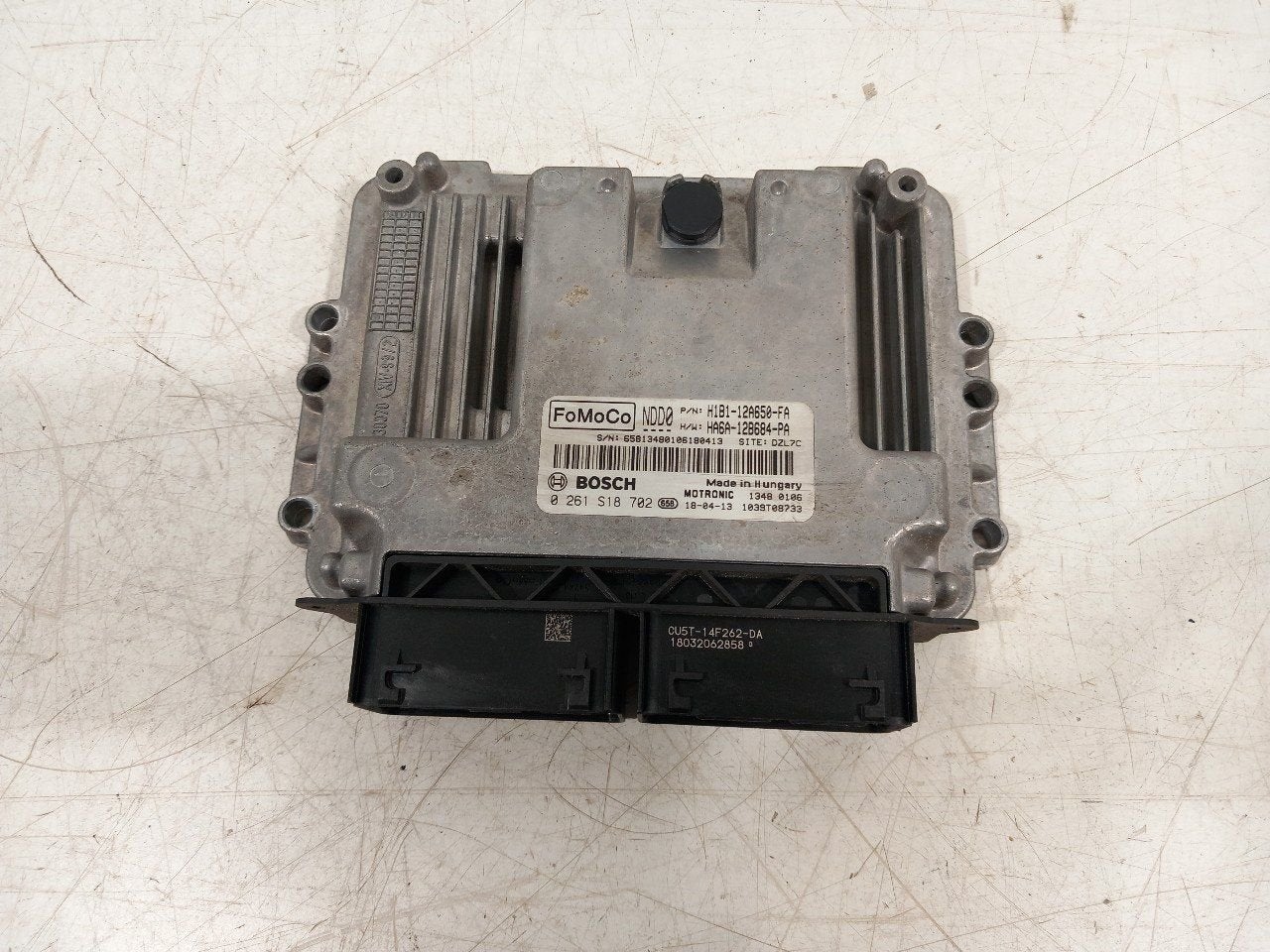 Computer motormanagement Ford Fiesta, Onderdelen@venauto.nl, Van der Ven Autorecycling B.V., Ettenseweg 76, 4706 PB Roosendaal, The Netherlands