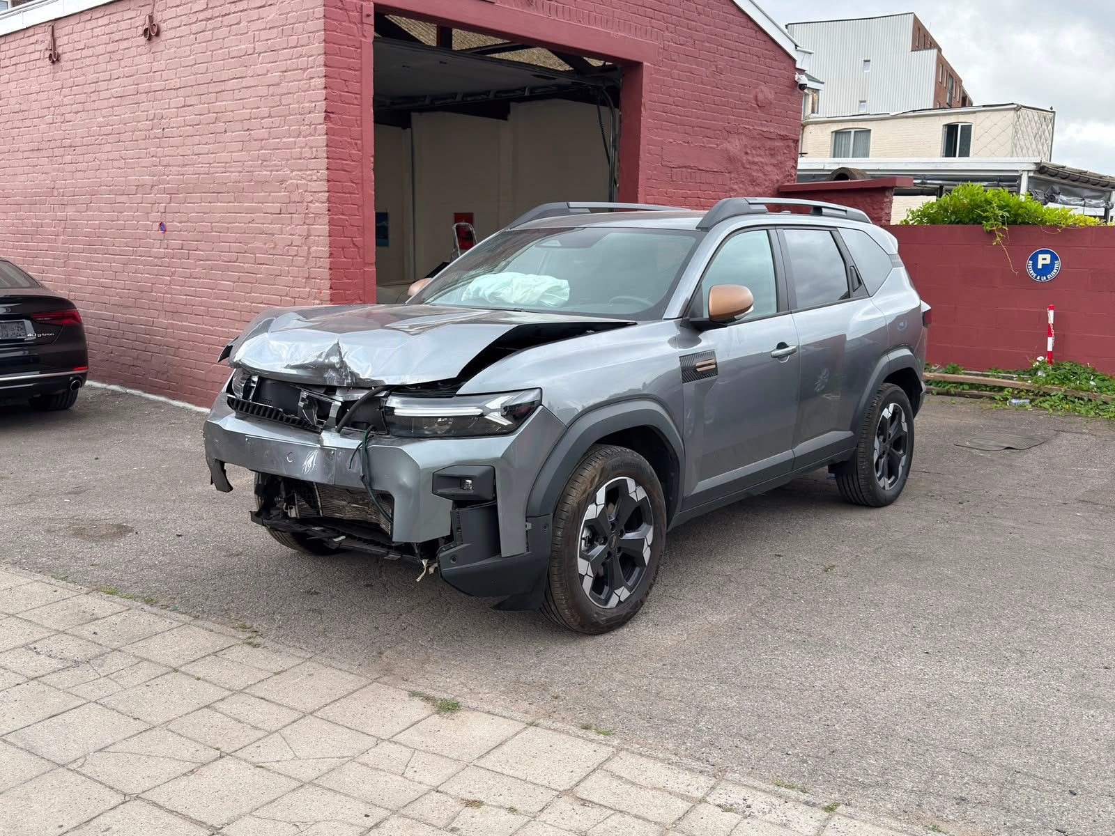 Dacia Bigtser Automatique, Achat, Euro 6, Entreprise, Toit panoramique