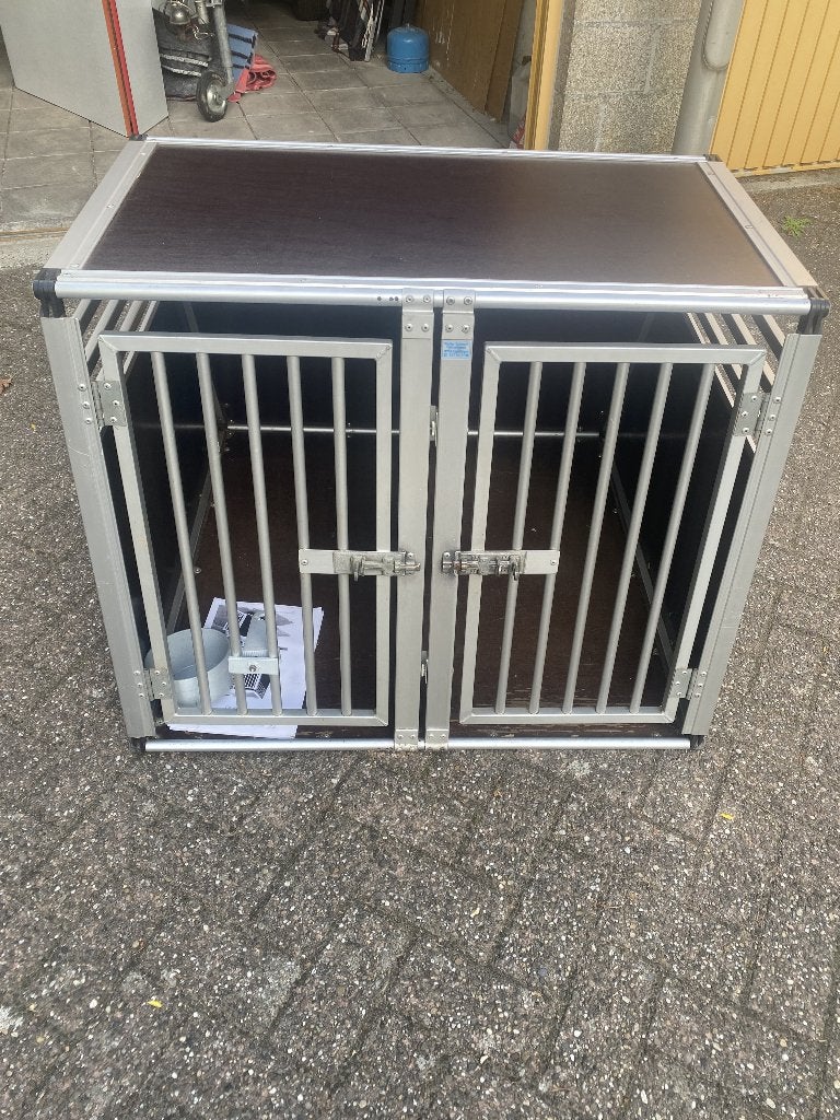 Dubbele aluminium hondenbench / autobench, Ophalen, Gebruikt