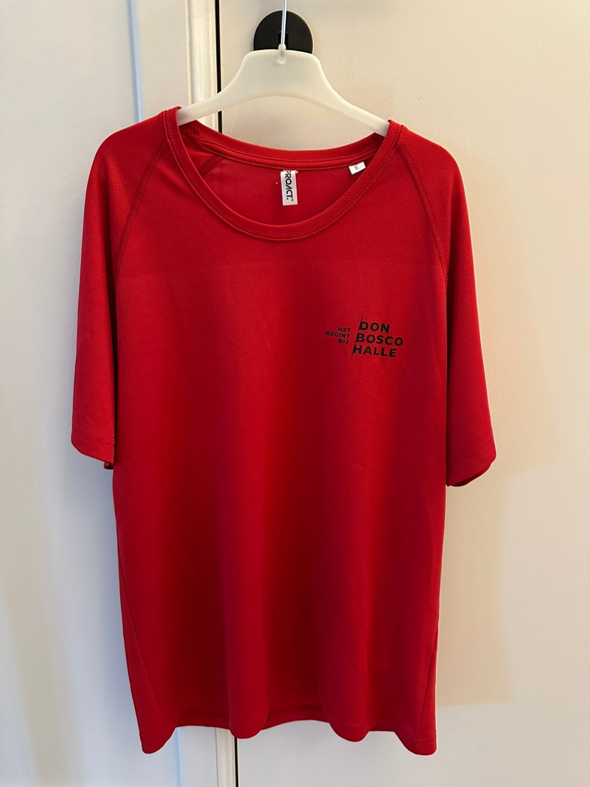 Turn t-shirt Don Bosco Halle maat S, Enlèvement ou Envoi, Comme neuf