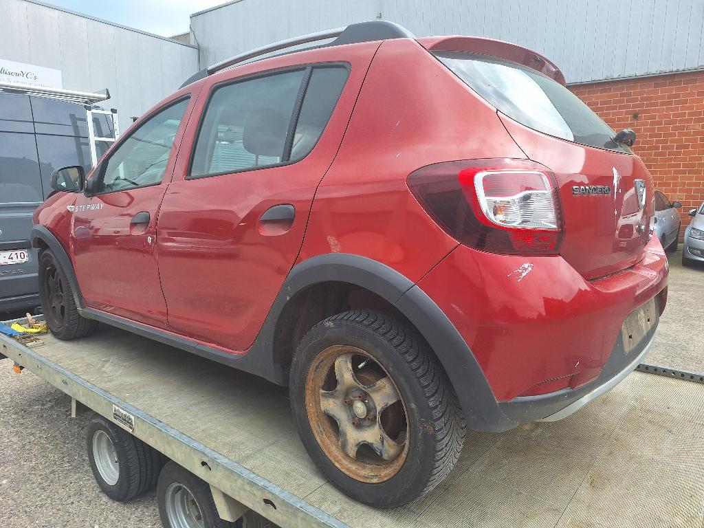 Dacia Sandero Stepway pour pieces, Auto-onderdelen, Carrosserie, Dacia, Achter, Gebruikt, Ophalen