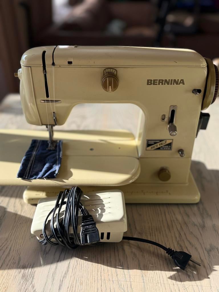 Vintage naaimachine Bernina 700, Enlèvement, Utilisé, Machine à coudre, Bernina