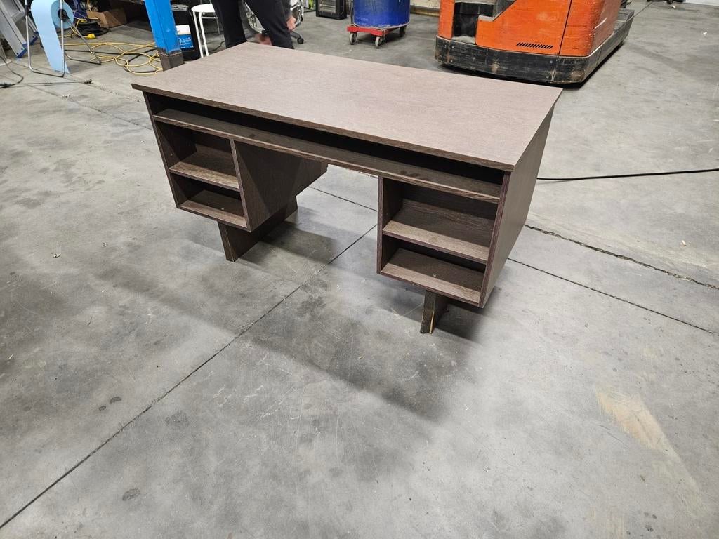 Bureau met locker, Huis en Inrichting, Ophalen, Zo goed als nieuw