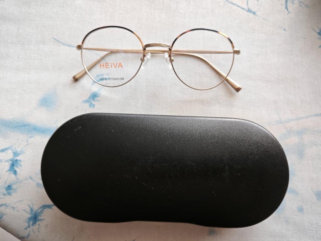 Monture de lunette neuve en titane de marque heiva., Neuf, Autres marques, Enlèvement ou Envoi, Autres couleurs