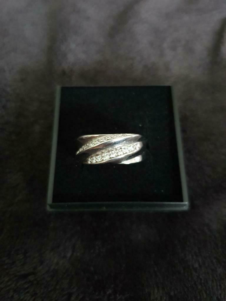 Zilveren ring van Zinzi maat 54, Handtassen en Accessoires, Met kristal, Ophalen of Verzenden, Zo goed als nieuw, Dame