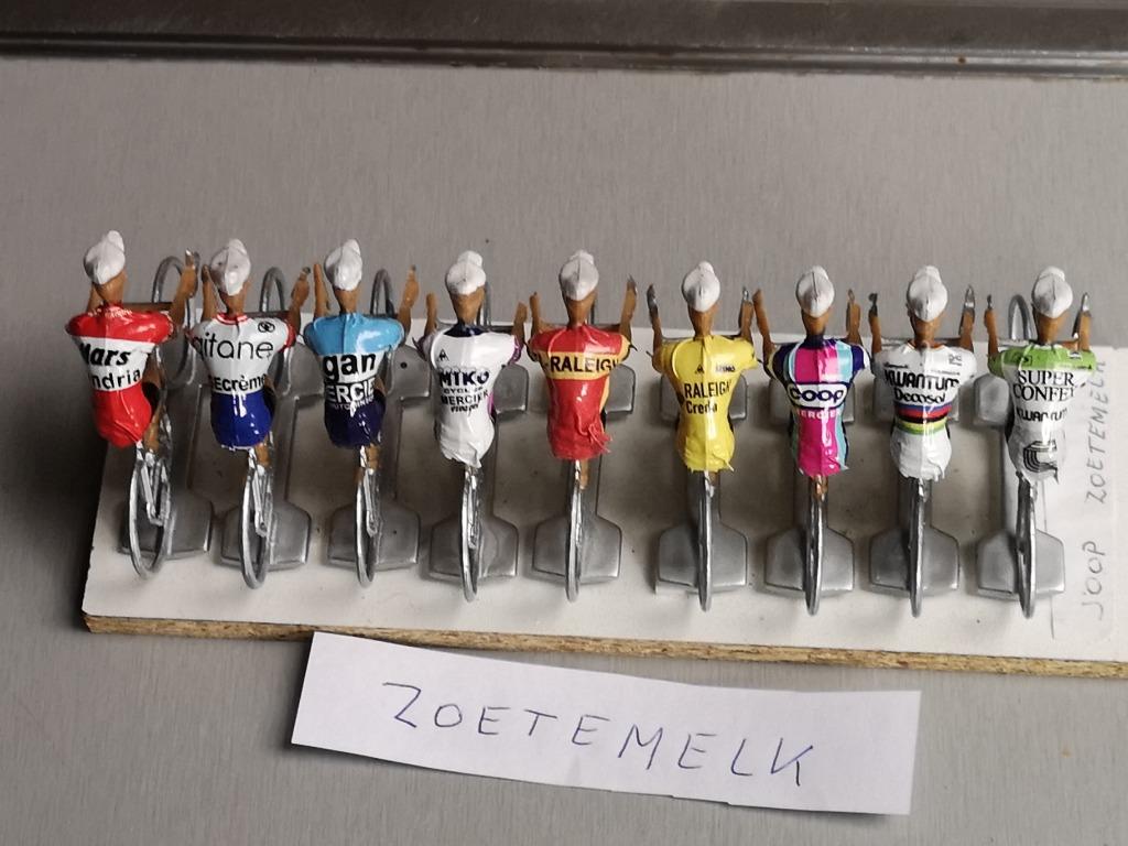 Cyclistes miniatures « THE DUTCH », Envoi