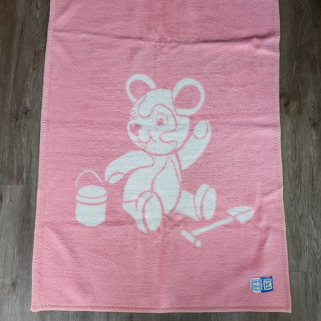 Couverture pour lit bébé,  rose/blanc, Babu Manta,, Enlèvement ou Envoi, Comme neuf, Rose