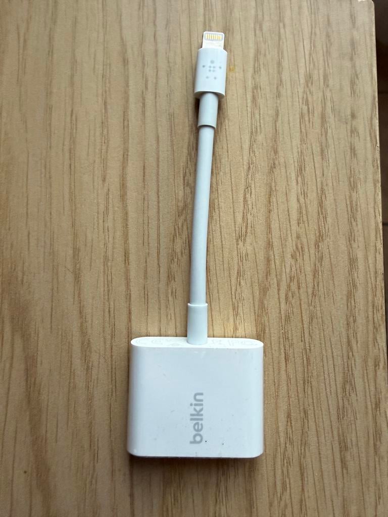 Belkin Rockstar Audio + Oplaadadapter Nieuw, Ophalen of Verzenden, Zo goed als nieuw