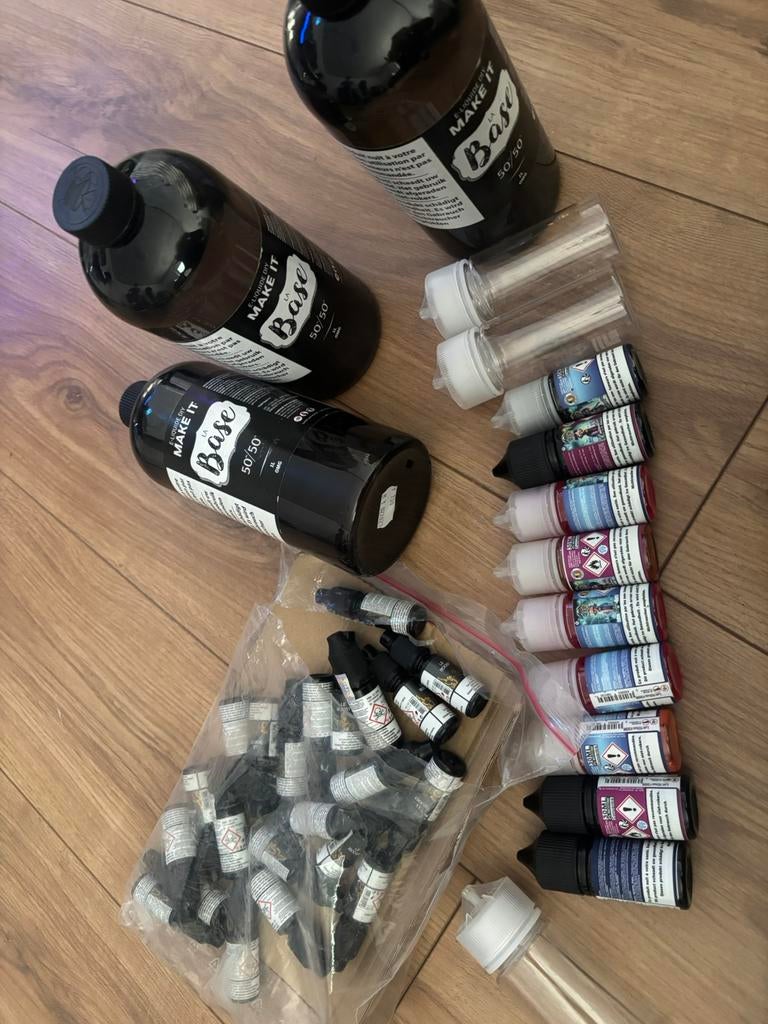 Lot materiel pour vapoteuse, Hobby & Loisirs créatifs, Bricolage, Enlèvement, Neuf