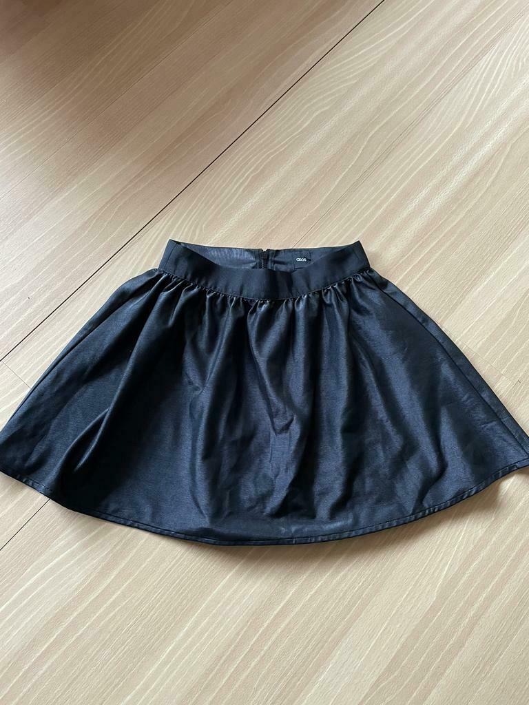 Jupe noire peu portée d'Asos 36, Enlèvement ou Envoi, Taille 36 (S), Comme neuf, Asos