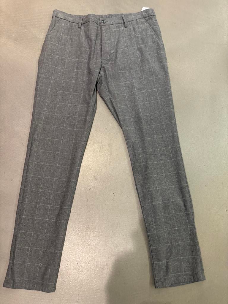 Massimo Dutti broek grijs Maat 46, Kleding | Heren, Broeken en Pantalons, Zo goed als nieuw, Maat 46 (S) of kleiner, Grijs, Ophalen of Verzenden