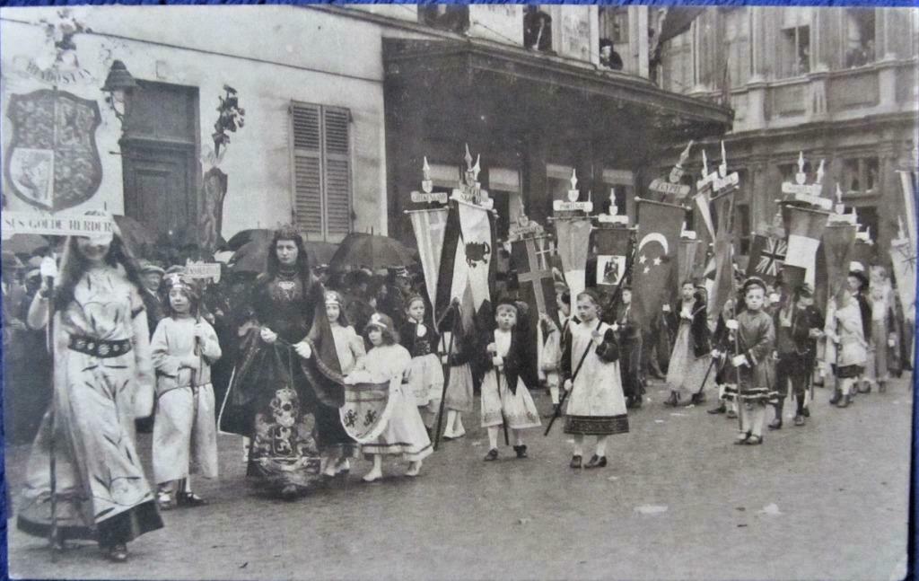 POSTKAART- BRUGGE, PROCESSIE VAN HET HEILIG BLOED., Ophalen of Verzenden, 1920 tot 1940, Gelopen, West-Vlaanderen