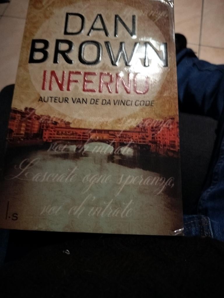 Dan Brown - Inferno, Ophalen, Dan Brown